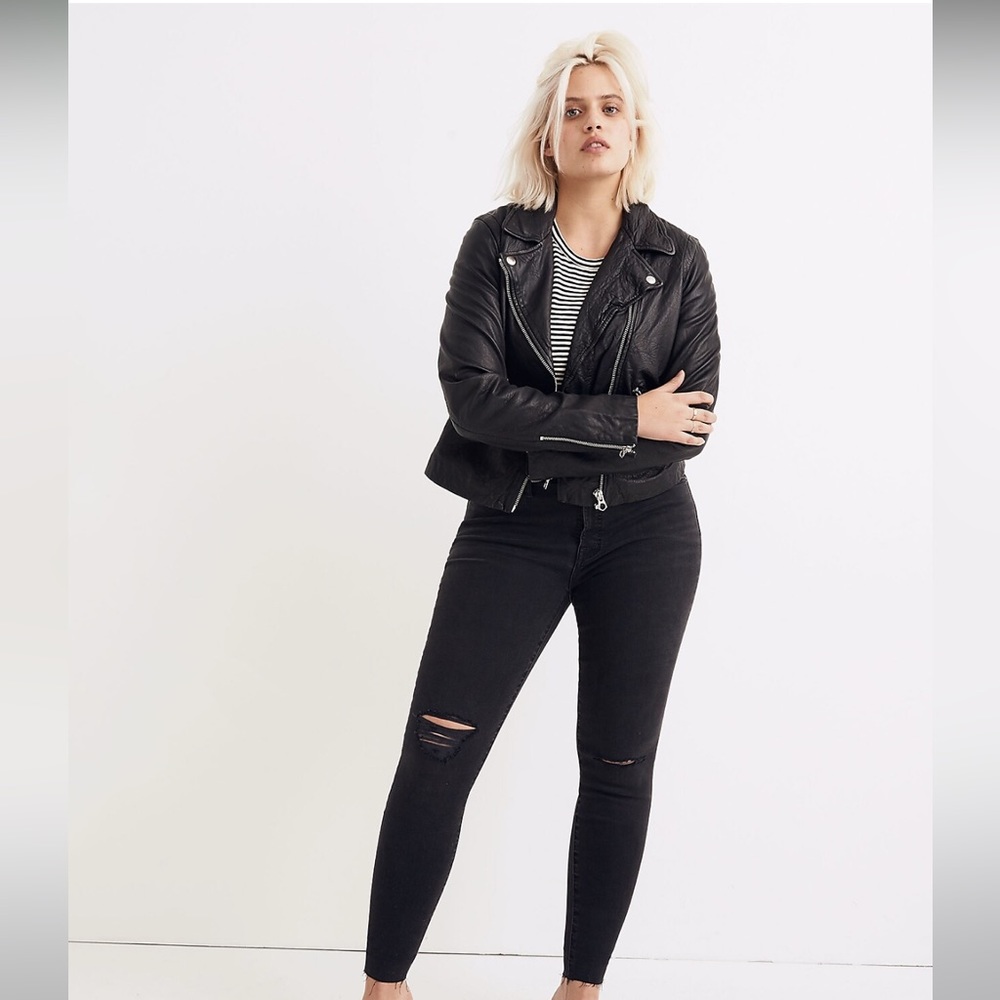 Madewell 9" Mid-Rise Skinny Jeans in Black Sea 30T